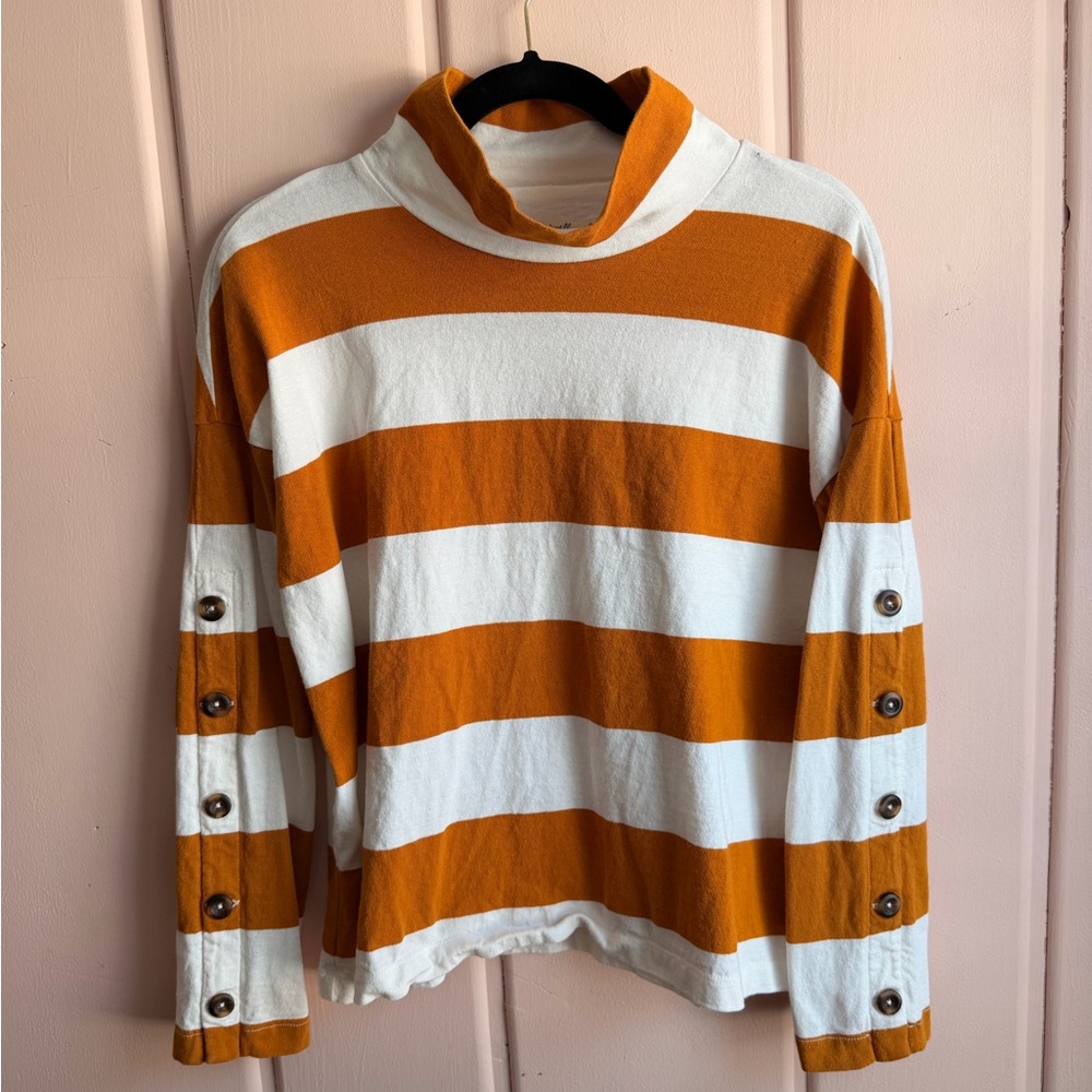 Madewell Canyon Orange and White Stripe Rugby button detail 100% cotton sz Small